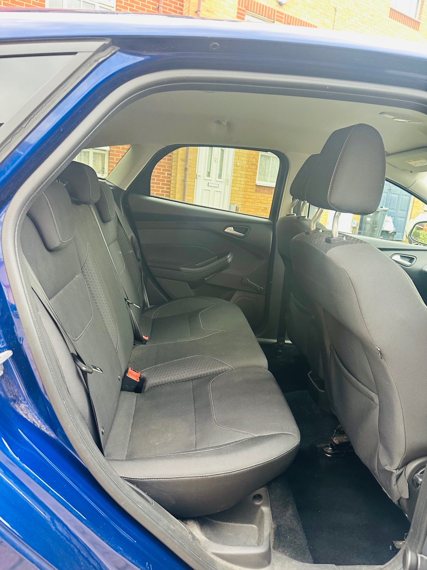 Used Ford Focus 2015 for sale - 76542930: Photo 9