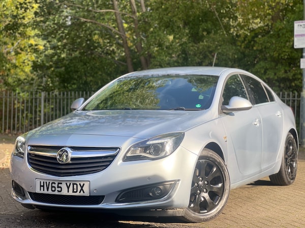 Used Vauxhall Insignia 2015 for sale - 76104749: Photo 3