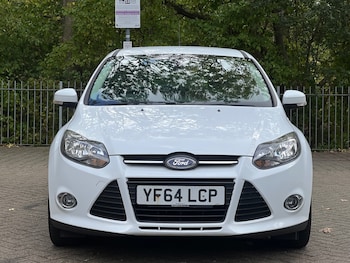 Used Ford Focus 2014 for sale - 76177464: Photo 2