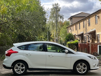 Used Ford Focus 2014 for sale - 76177464: Photo 4