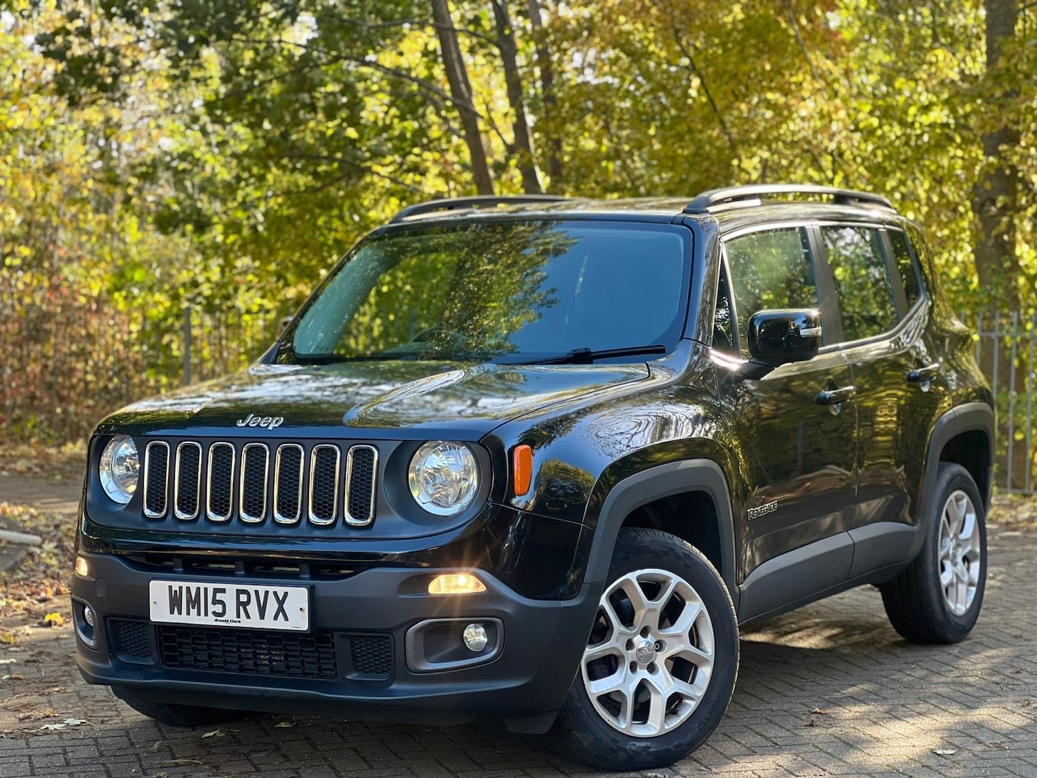 Used Jeep Renegade 2015 for sale - 76470917: Photo 3