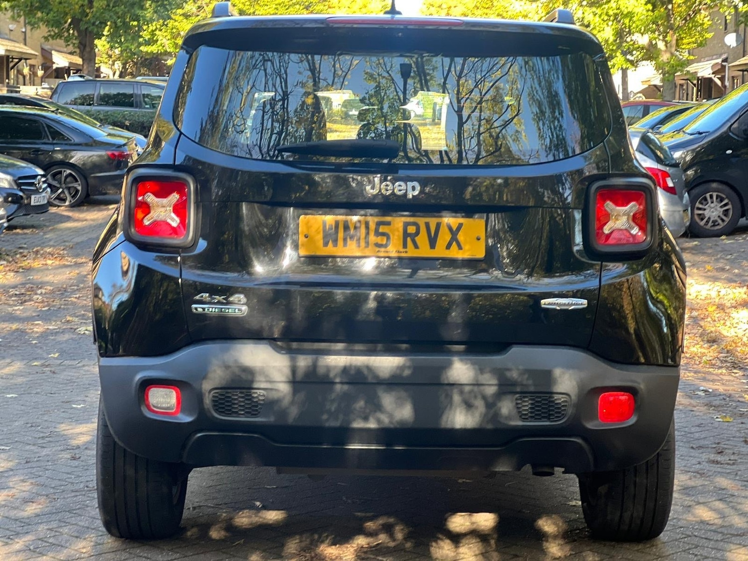 Used Jeep Renegade 2015 for sale - 76470917: Photo 6