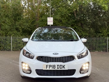 Used Kia Ceed 2018 for sale - 76030840: Photo