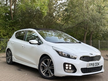 Used Kia Ceed 2018 for sale - 76030840: Photo