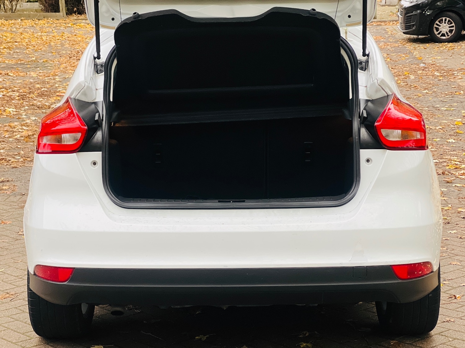 Used Ford Focus 2016 for sale - 76507380: Photo 7