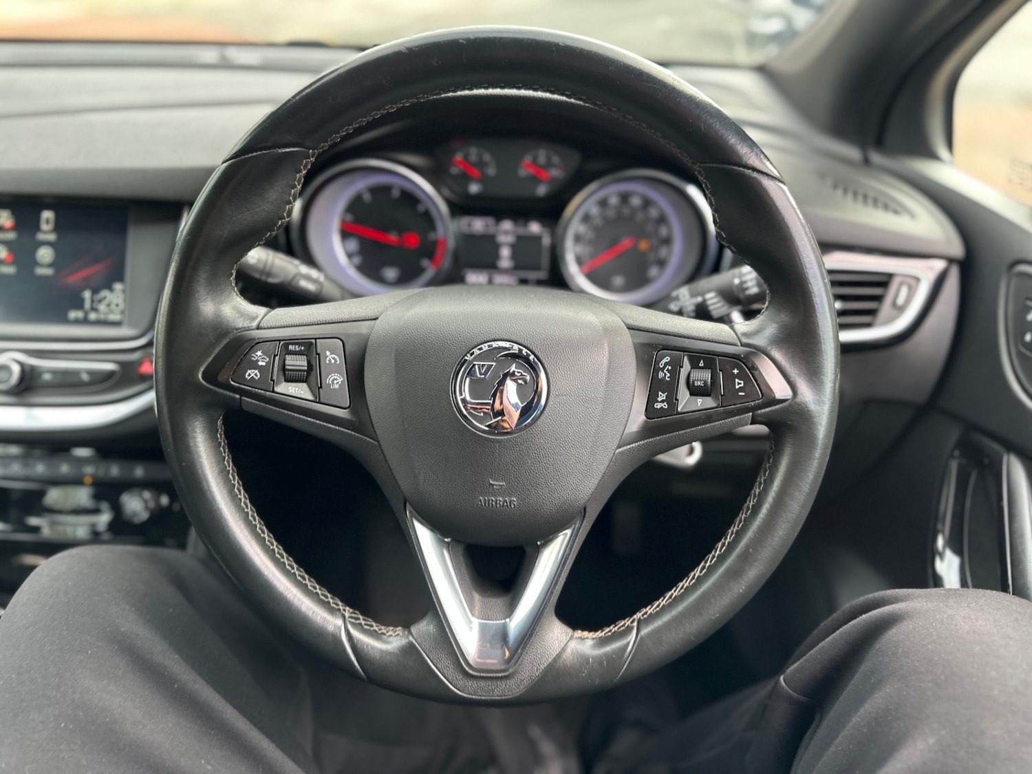 Used Vauxhall Astra 2016 for sale - 76518517: Photo 15