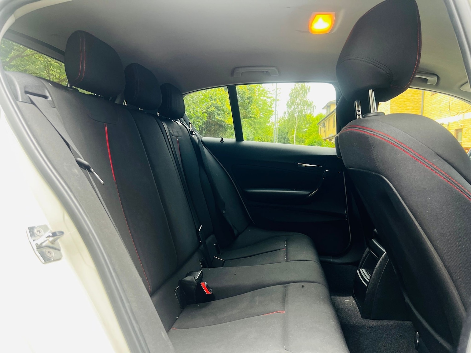 Used BMW 1 Series 2011 for sale - 76353073: Photo 13