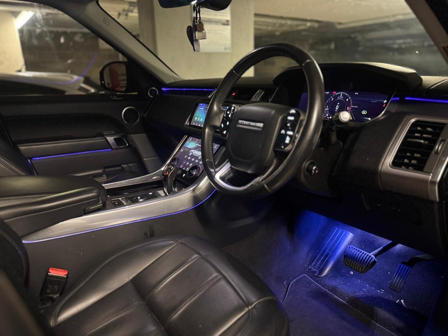 Used Land Rover Range Rover Sport 2018 for sale - 76287379: Photo 22