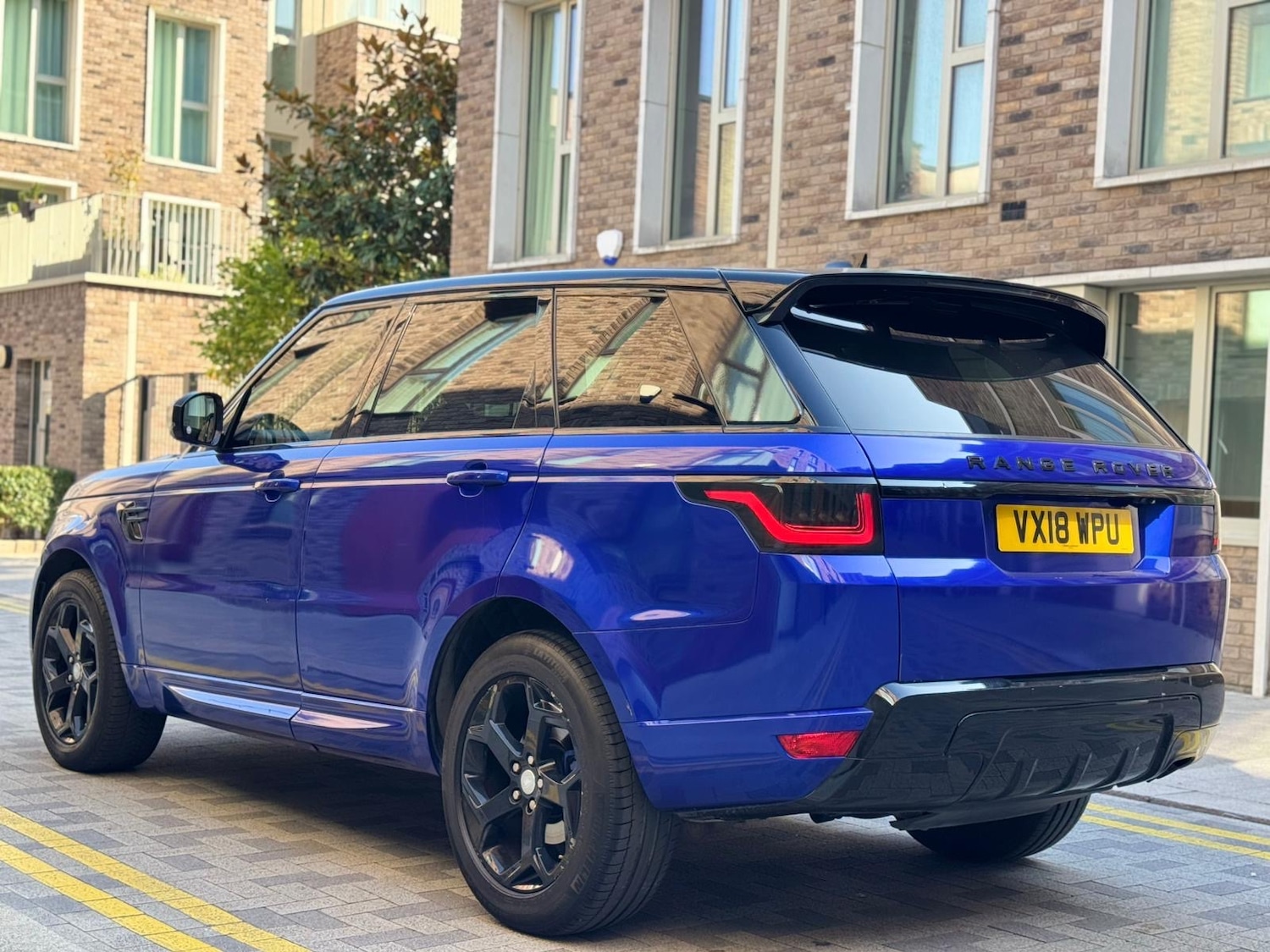 Used Land Rover Range Rover Sport 2018 for sale - 76287379: Photo 6