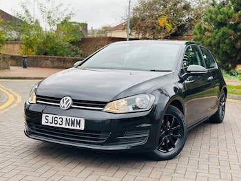 Used Volkswagen Golf 2013 for sale - 76543114: Photo