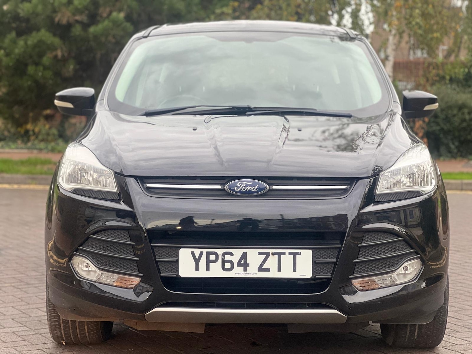 Used Ford Kuga 2014 for sale - 76497088: Photo 2