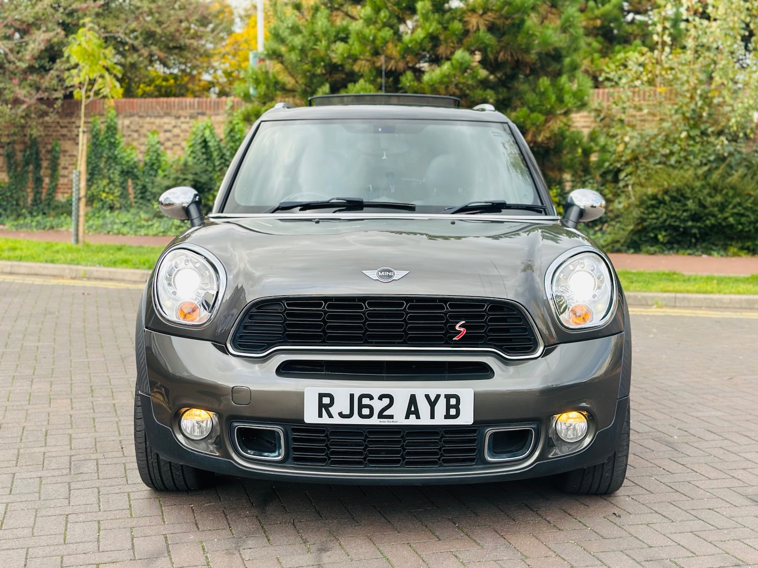 Used MINI Countryman 2012 for sale - 76339970: Photo 2