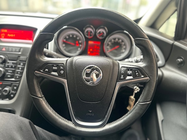 Used Vauxhall Astra GTC 2015 for sale - 76098069: Photo 13