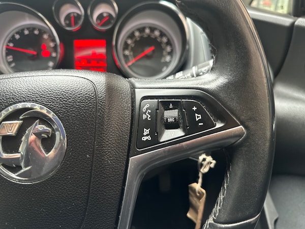 Used Vauxhall Astra GTC 2015 for sale - 76098069: Photo 17
