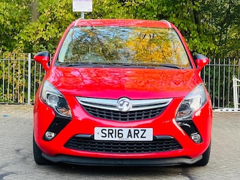 Used Vauxhall Zafira 2016 for sale - 76249369: Photo 2