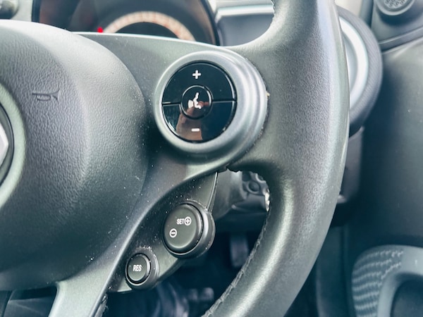 Used smart fortwo 2016 for sale - 76319795: Photo 14