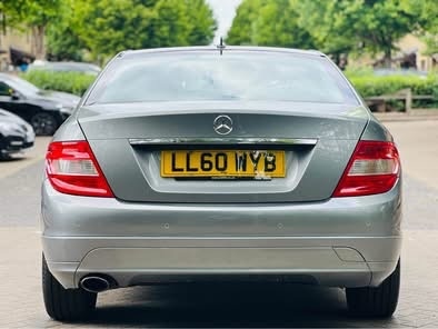 Used Mercedes-Benz C Class 2010 for sale - 76353395: Photo 4
