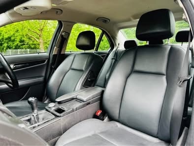 Used Mercedes-Benz C Class 2010 for sale - 76353395: Photo 7