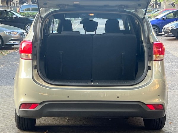 Used Kia Carens 2016 for sale - 76249336: Photo 6