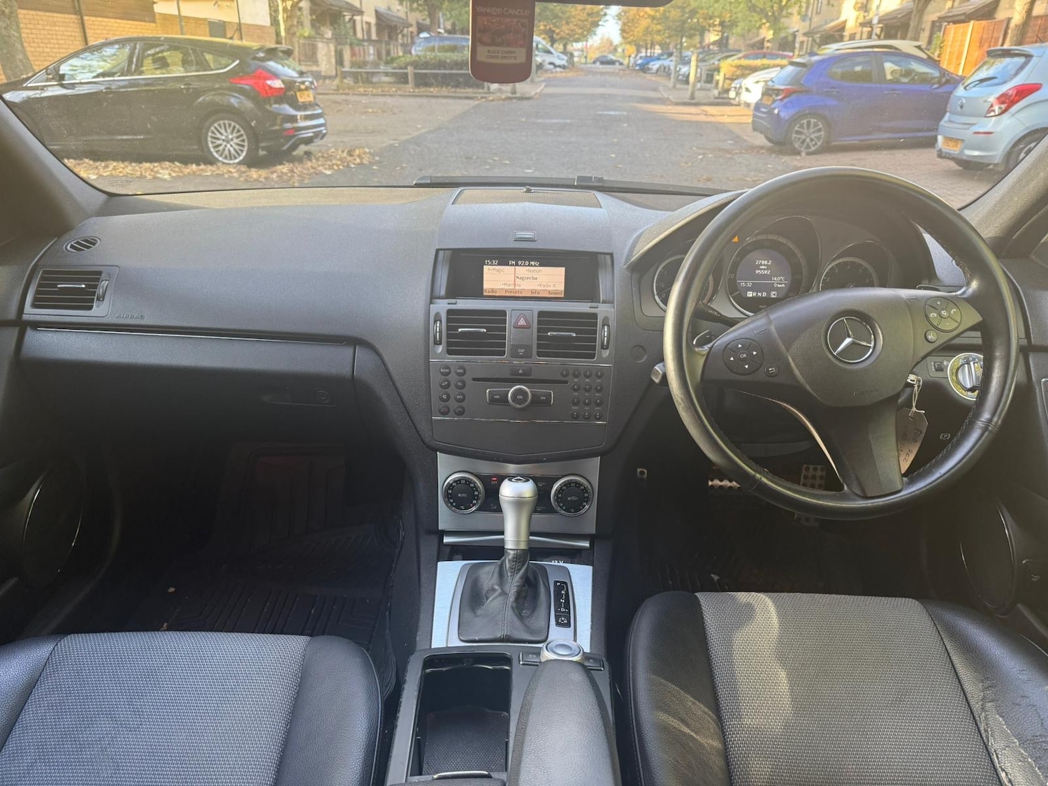 Used Mercedes-Benz C Class 2010 for sale - 76401792: Photo 13