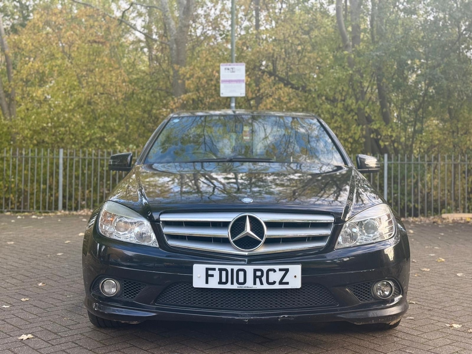 Used Mercedes-Benz C Class 2010 for sale - 76401792: Photo 2