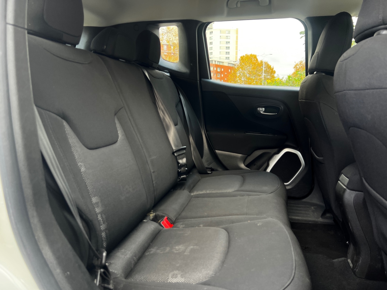 Used Jeep Renegade 2016 for sale - 76518470: Photo 11