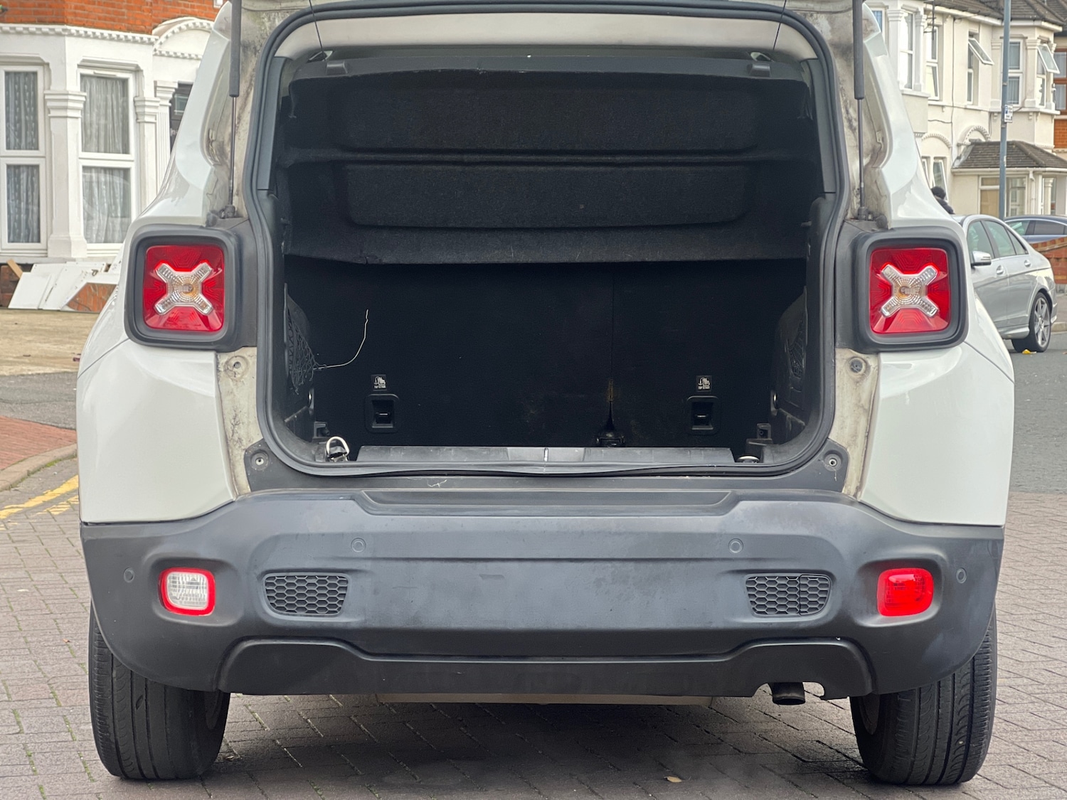 Used Jeep Renegade 2016 for sale - 76518470: Photo 7