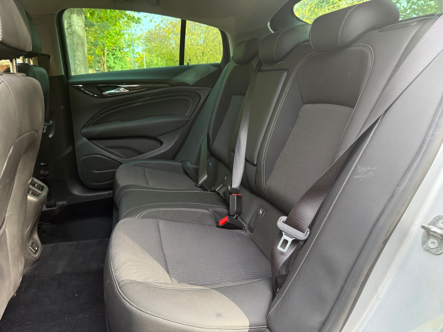 Used Vauxhall Insignia 2017 for sale - 76412672: Photo 10