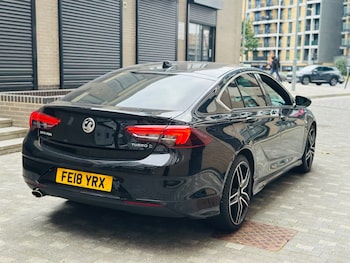 Used Vauxhall Insignia 2018 for sale - 76113031: Photo