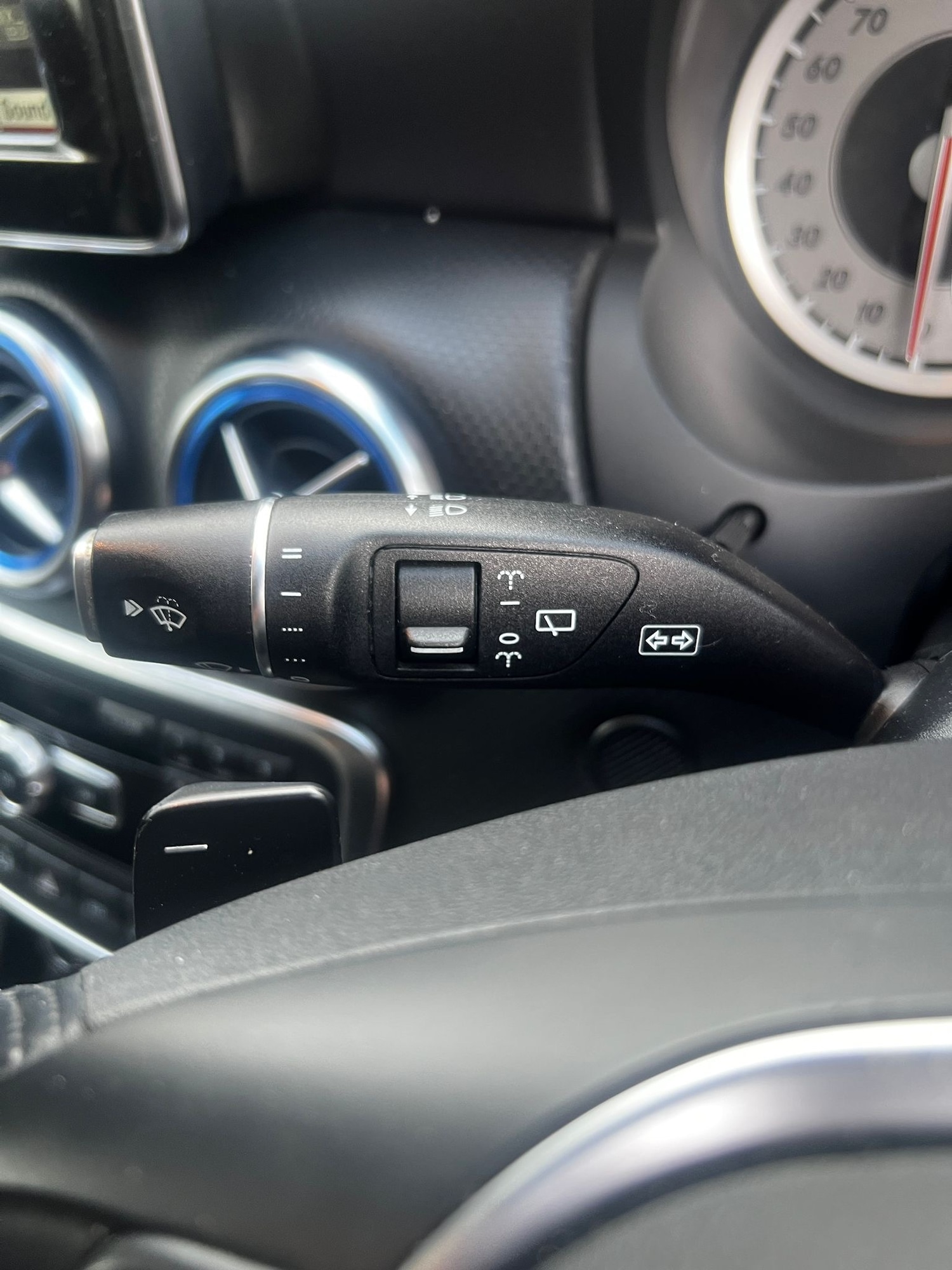 Used Mercedes-Benz A-Class 2014 for sale - 76488437: Photo 17