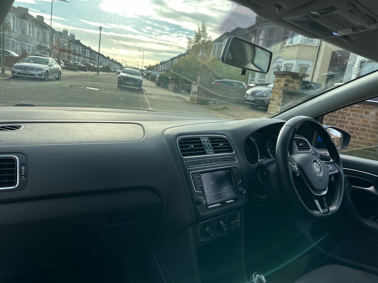 Used Volkswagen Polo 2015 for sale - 76554108: Photo 14