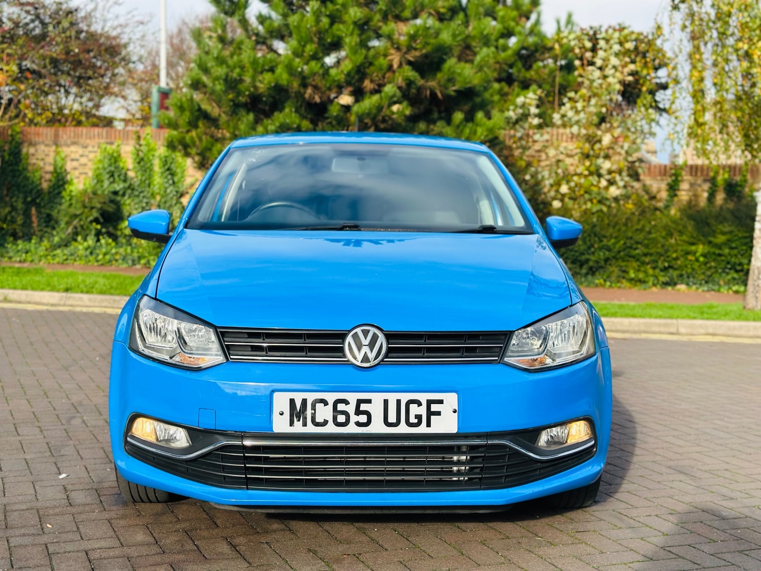 Used Volkswagen Polo 2015 for sale - 76554108: Photo 2