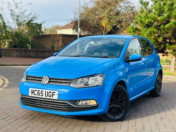 Used Volkswagen Polo 2015 for sale - 76554108: Photo