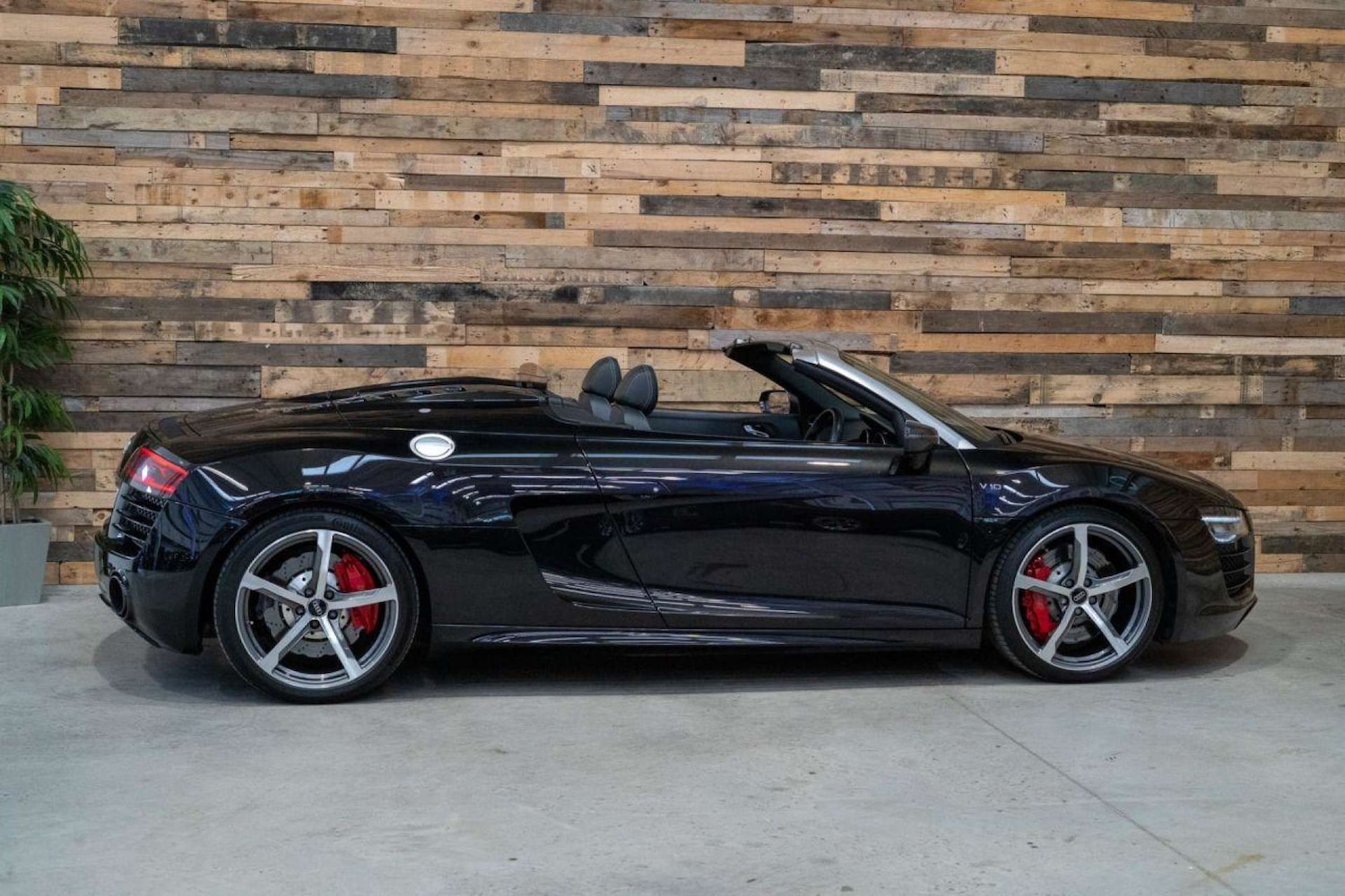 Used Audi R8 2015 for sale - 76372236: Photo 13