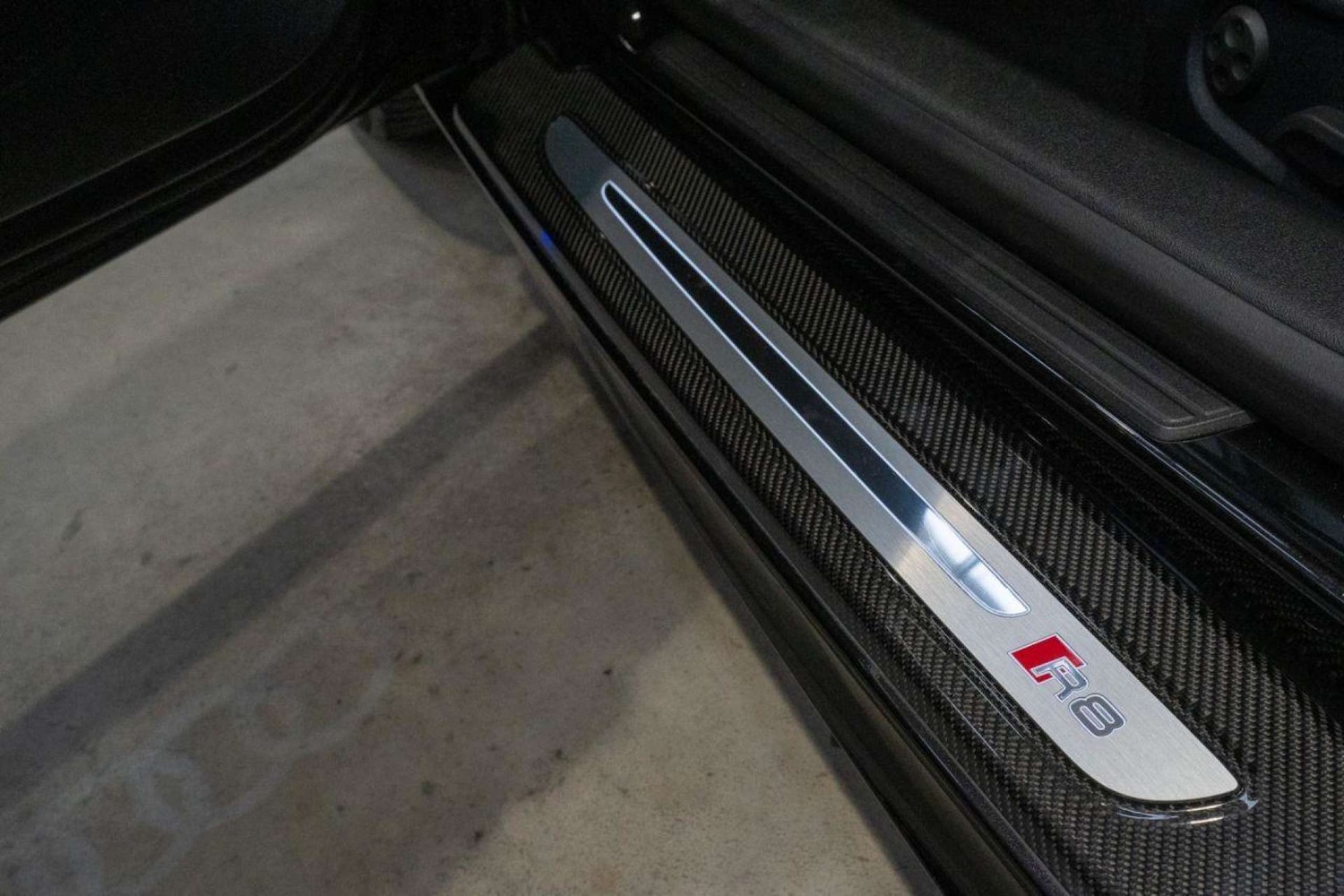 Used Audi R8 2015 for sale - 76372236: Photo 23