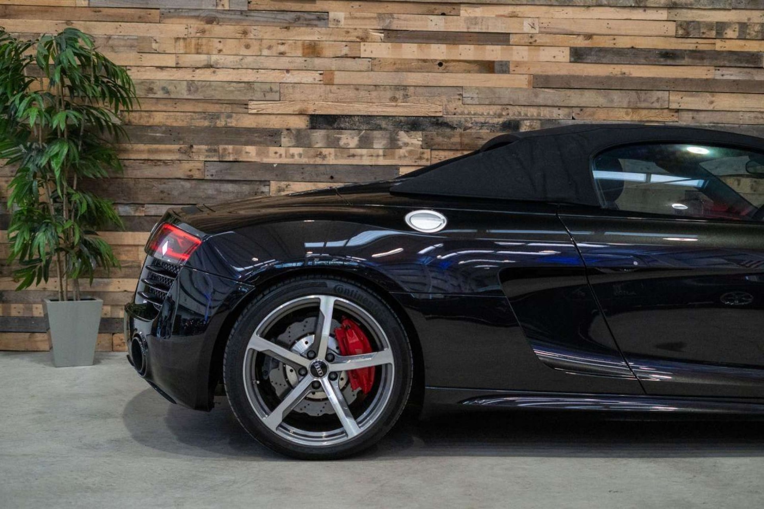 Used Audi R8 2015 for sale - 76372236: Photo 44