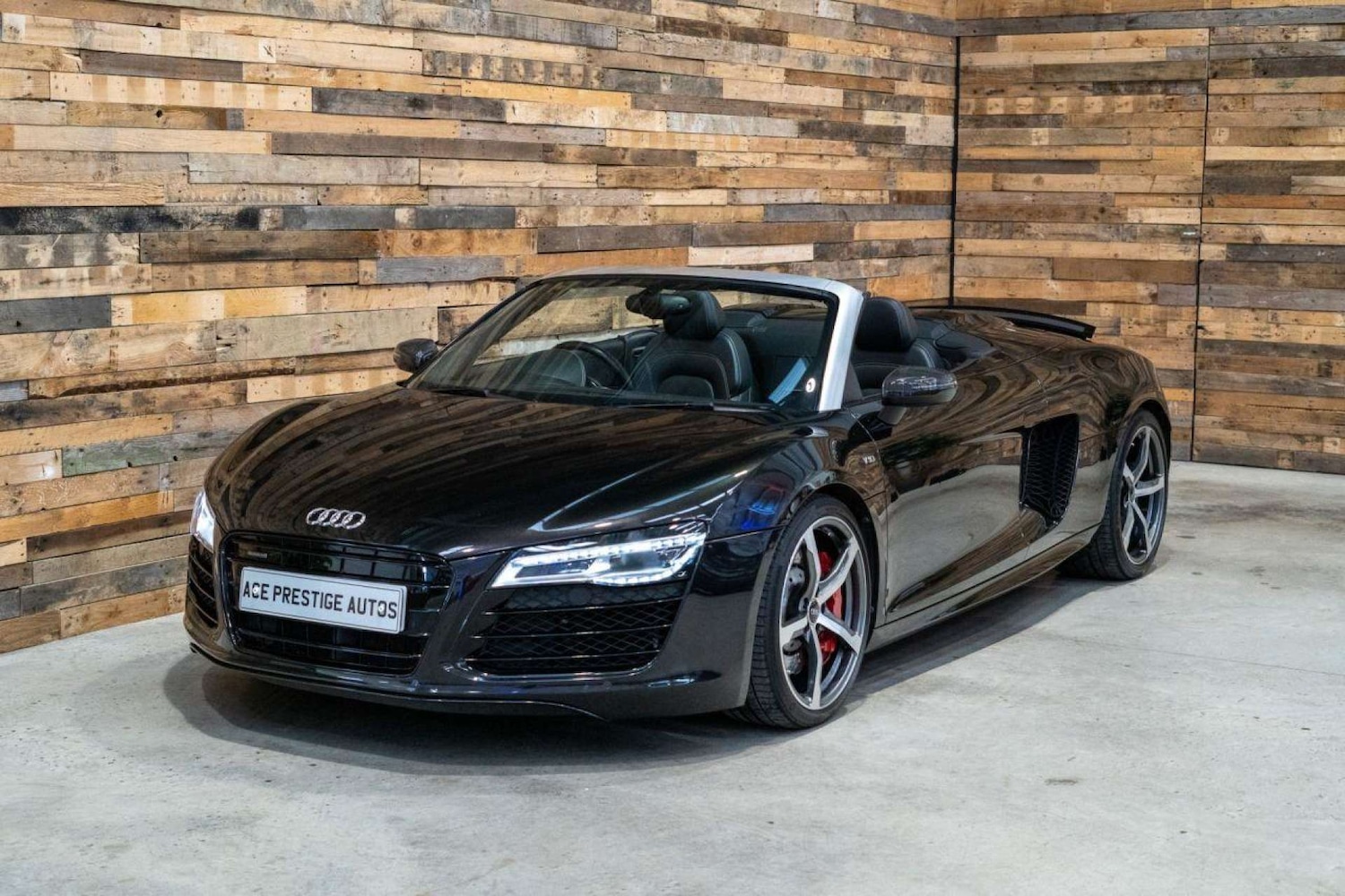 Used Audi R8 2015 for sale - 76372236: Photo 5