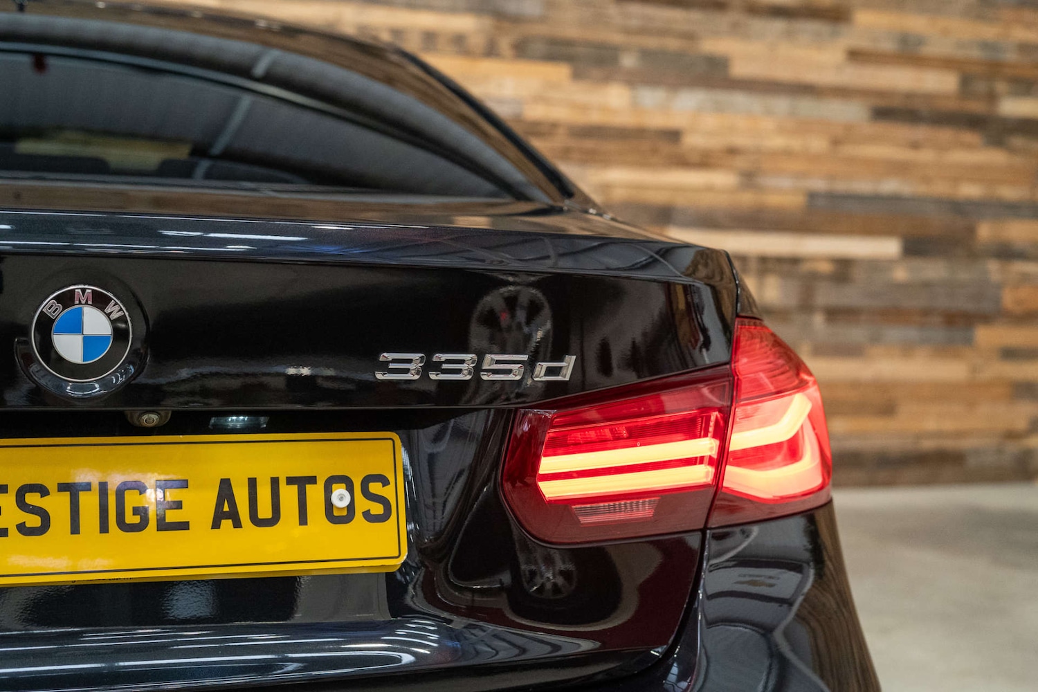 Used BMW 3 Series 2018 for sale - 75872792: Photo 11