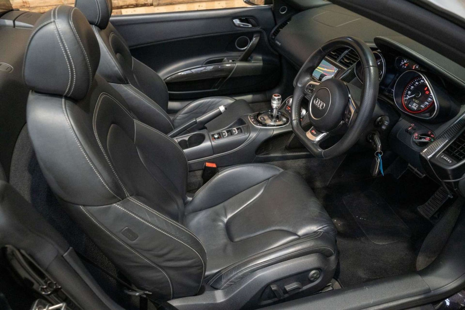 Used Audi R8 2015 for sale - 76618168: Photo 3