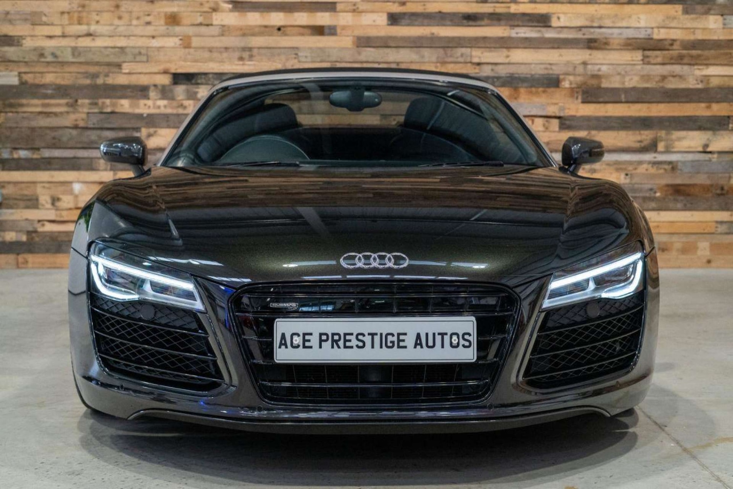 Used Audi R8 2015 for sale - 76618168: Photo 4