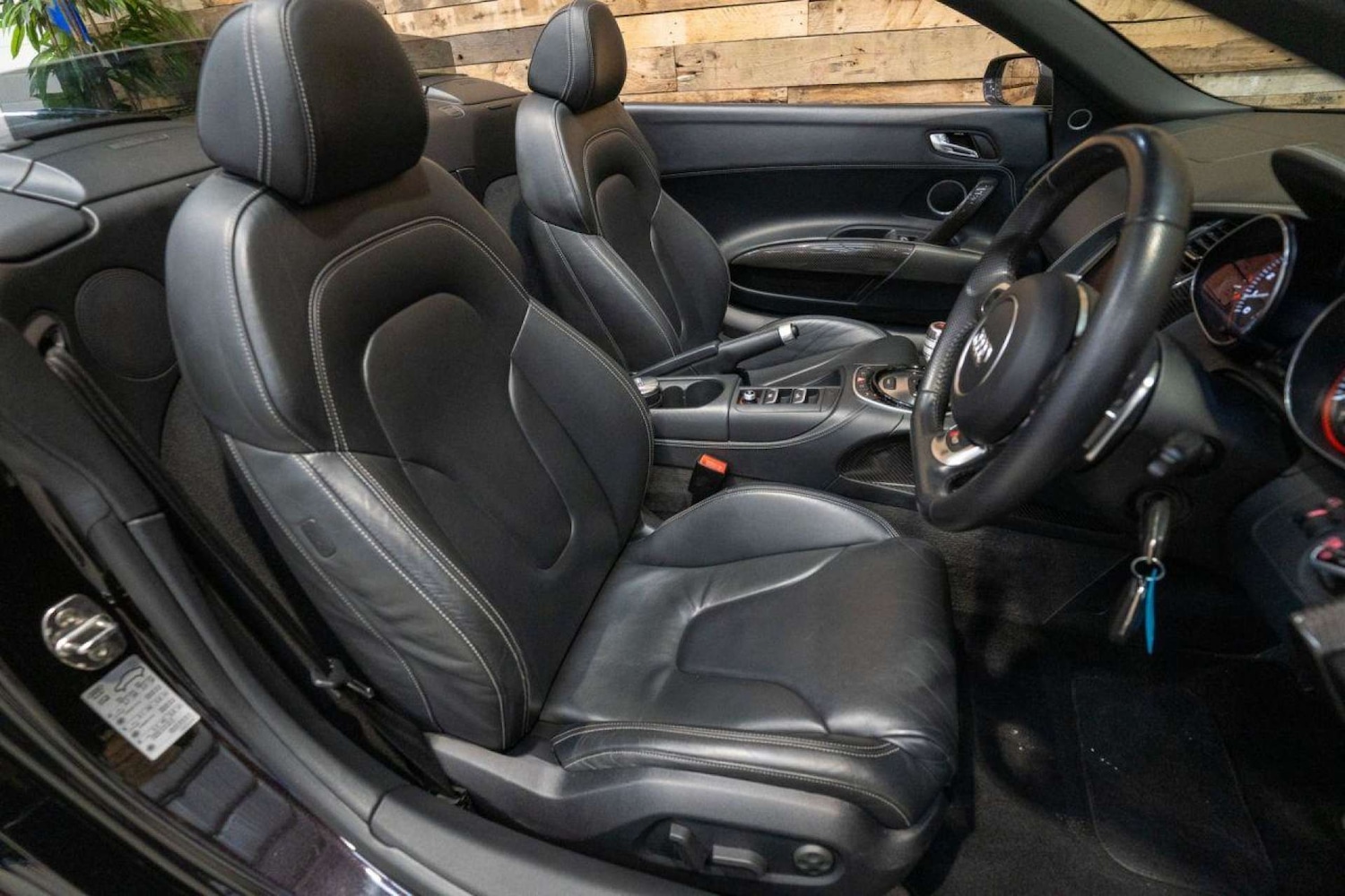 Used Audi R8 2015 for sale - 77221019: Photo 30