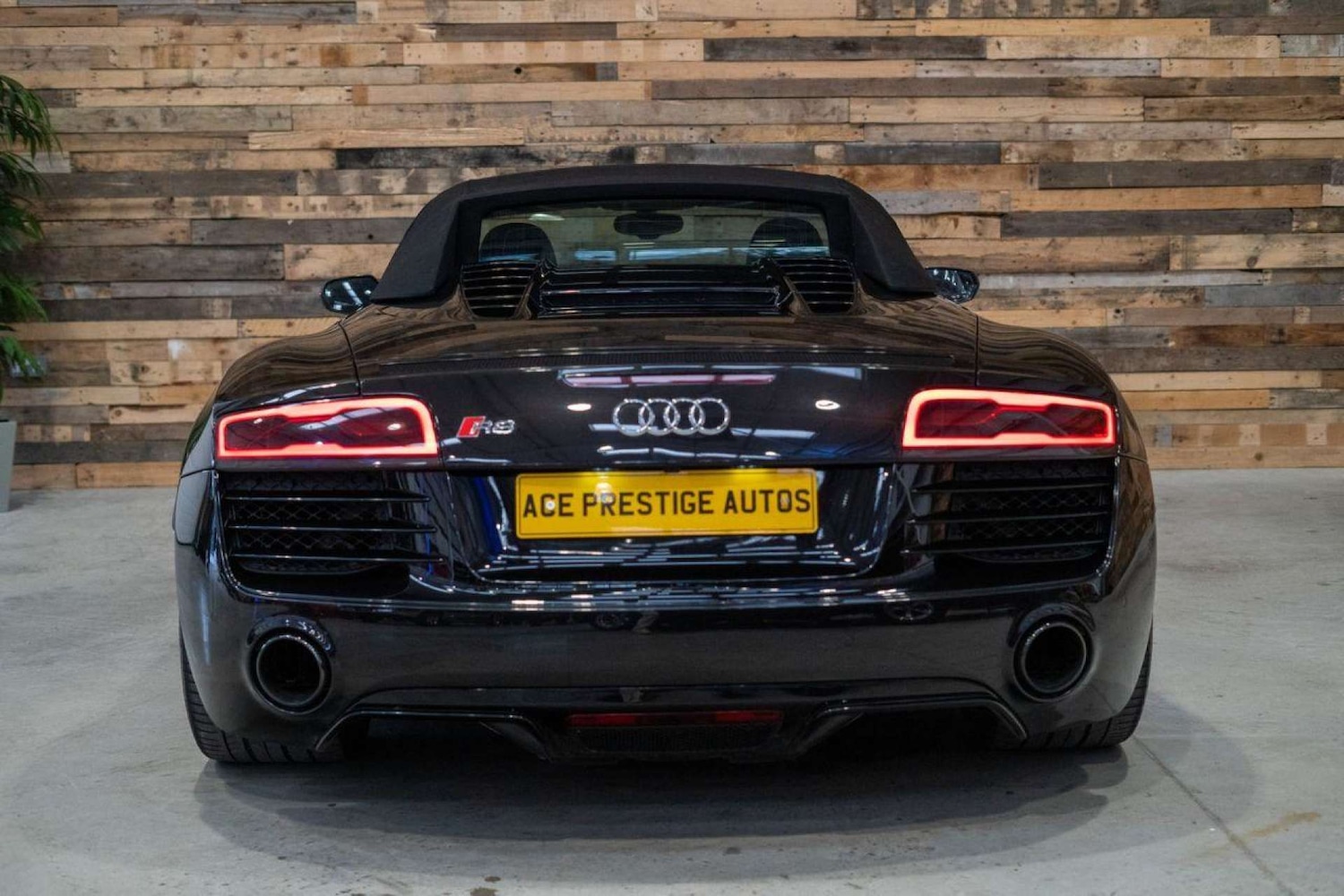 Used Audi R8 2015 for sale - 77221019: Photo 44