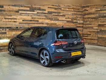 Used Volkswagen Golf 2018 for sale - 75872771: Photo