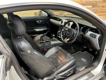 Used Ford Mustang 2017 for sale - 78565742: Photo