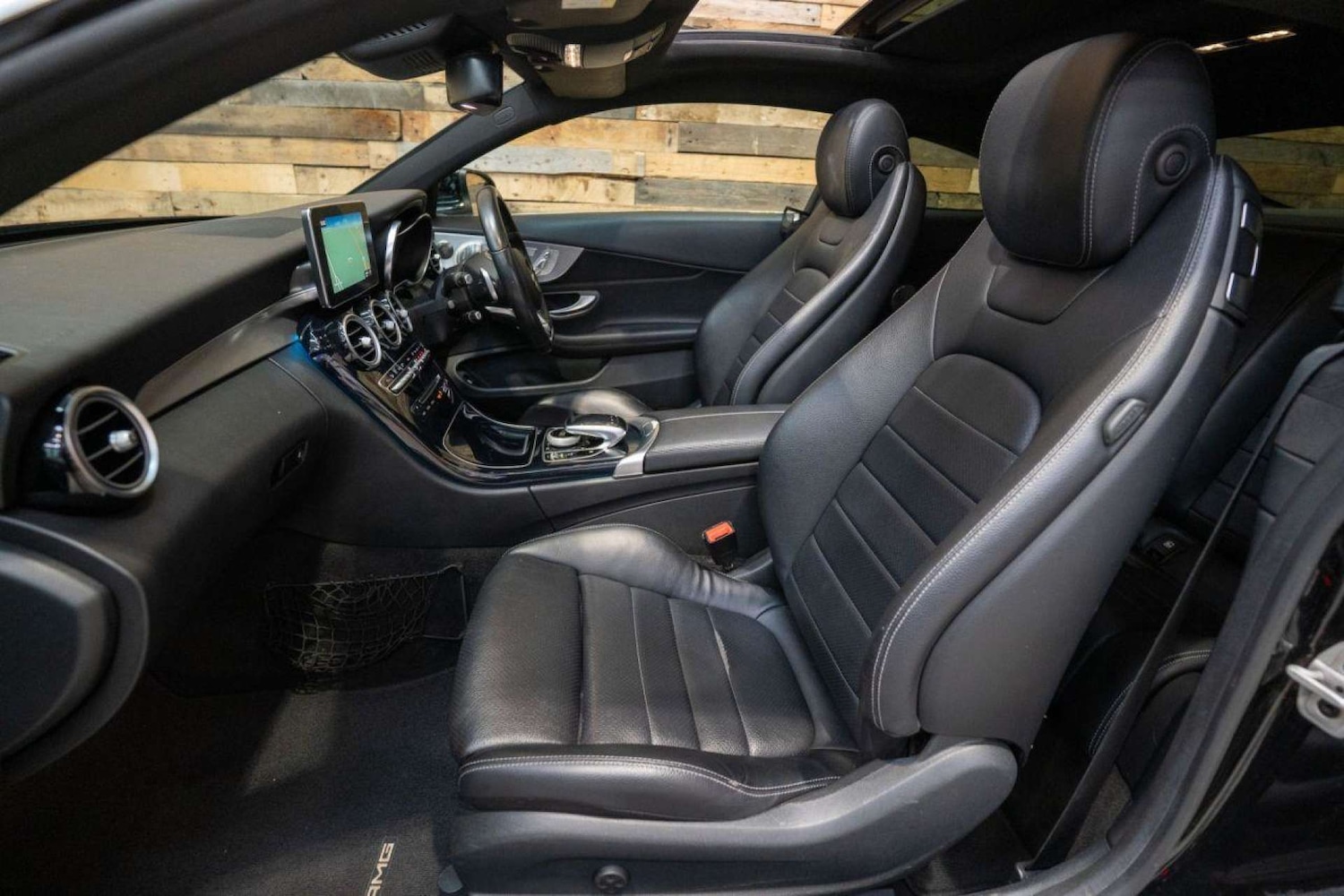 Used Mercedes-Benz C Class 2016 for sale - 77632193: Photo 17