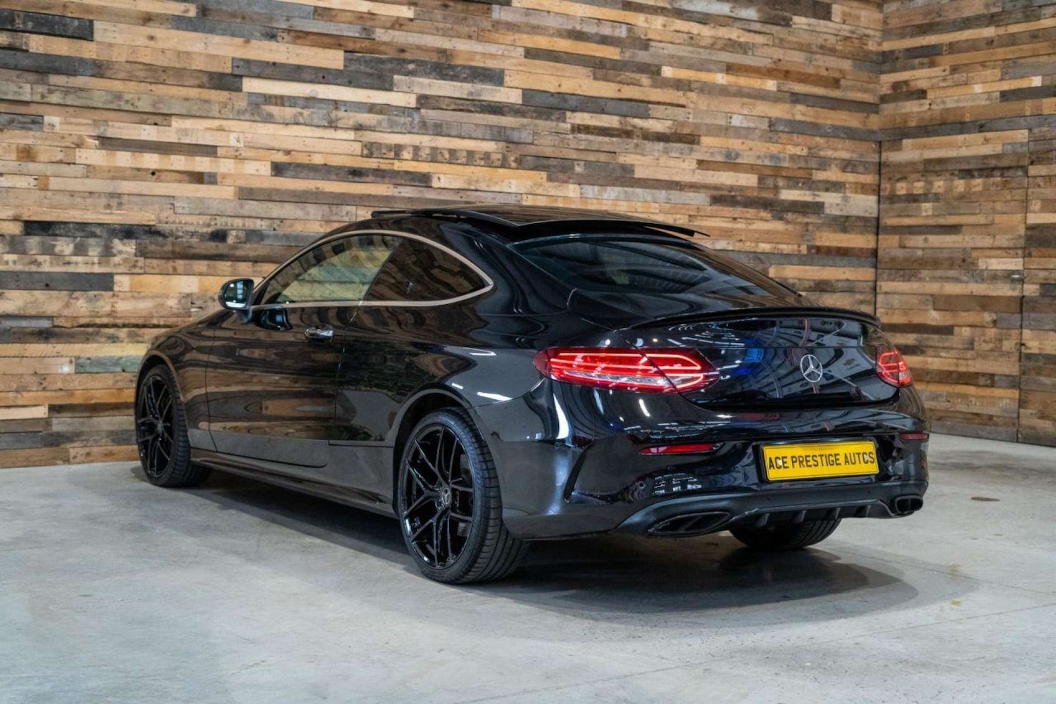 Used Mercedes-Benz C Class 2016 for sale - 77632193: Photo 9