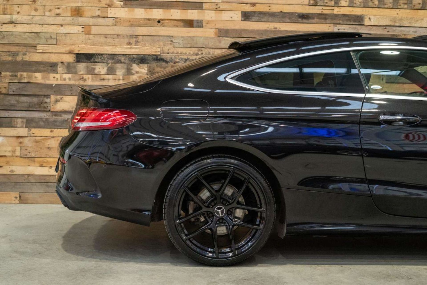 Used Mercedes-Benz C Class 2016 for sale - 77850601: Photo 12