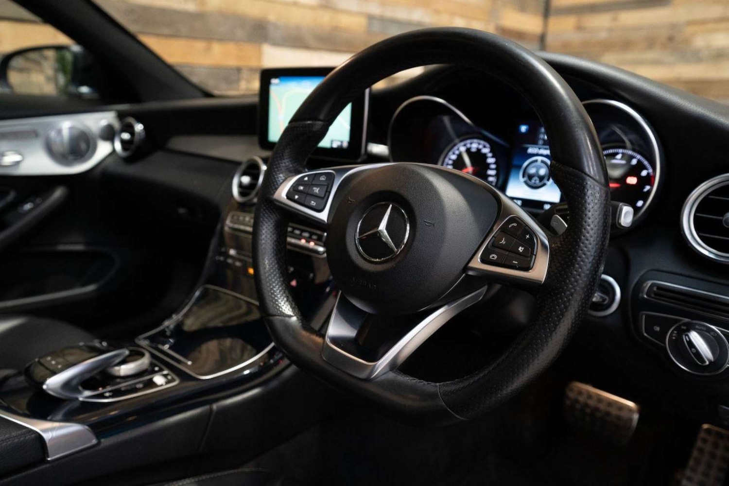 Used Mercedes-Benz C Class 2016 for sale - 77850601: Photo 28