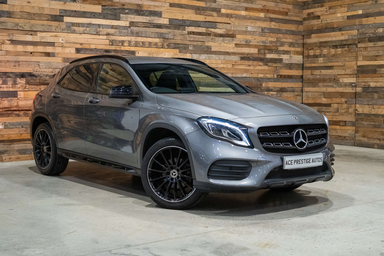 Used Mercedes-Benz GLA 2019 for sale - 76588729: Photo 1