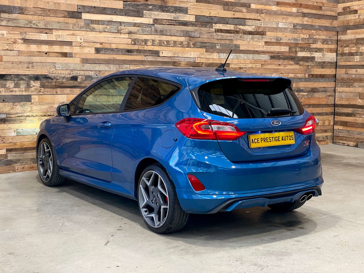 Used Ford Fiesta 2018 for sale - 77921661: Photo 2